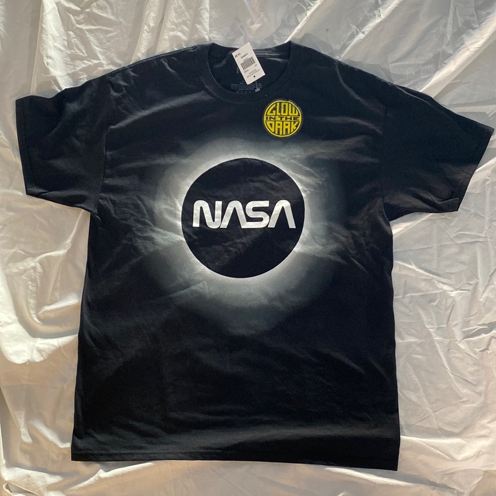 NASA Cotton Express Glow in the Dark T Shirt New with Tags Size large